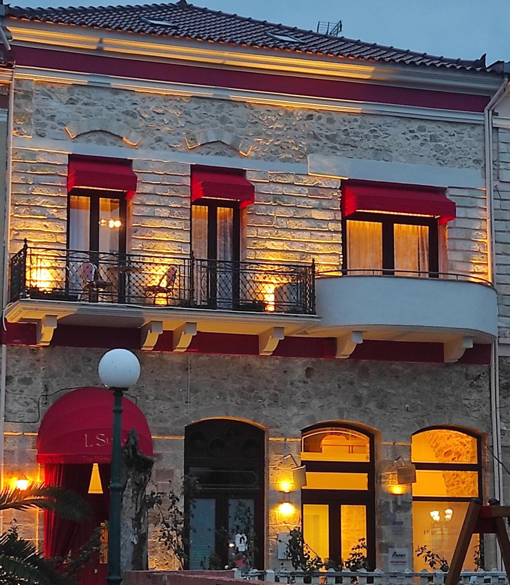 L Suites The Writer'S House Gythio Exterior foto